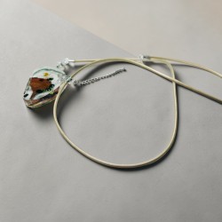 Pandantiv handmade din rășină epoxidică